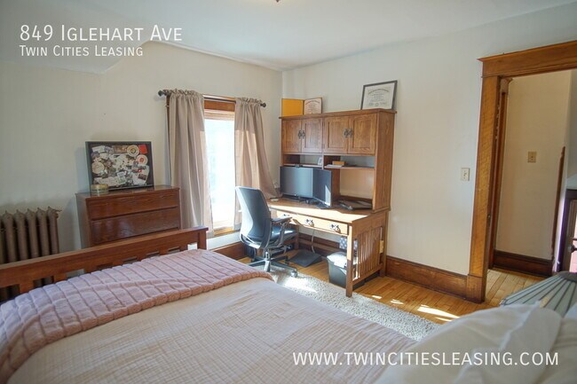 Foto del edificio - 849 Iglehart Ave, St Paul, MN 55104
