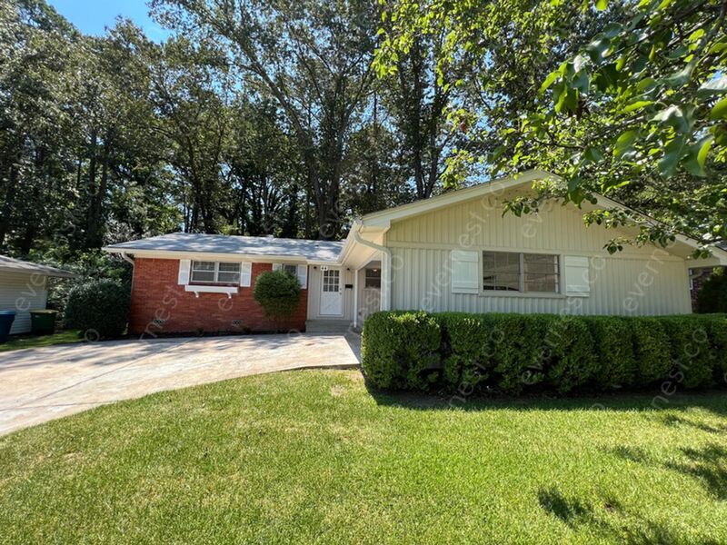 Foto principal - 44 Berkshire Dr