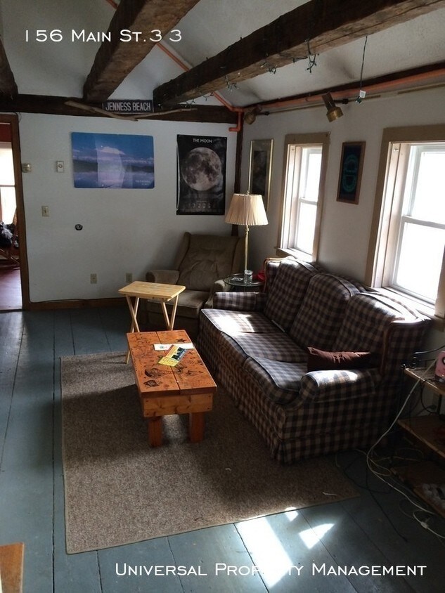 Primary Photo - 3 bedroom rental in downtown Newmarket