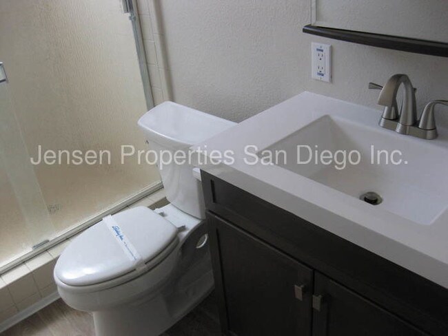 Foto del edificio - 3239 Mission Blvd