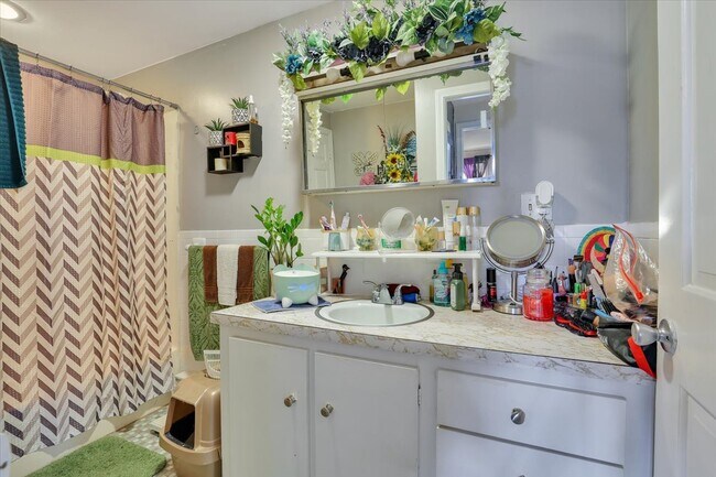 Foto del edificio - 1580 Hartford-New London Turnpike