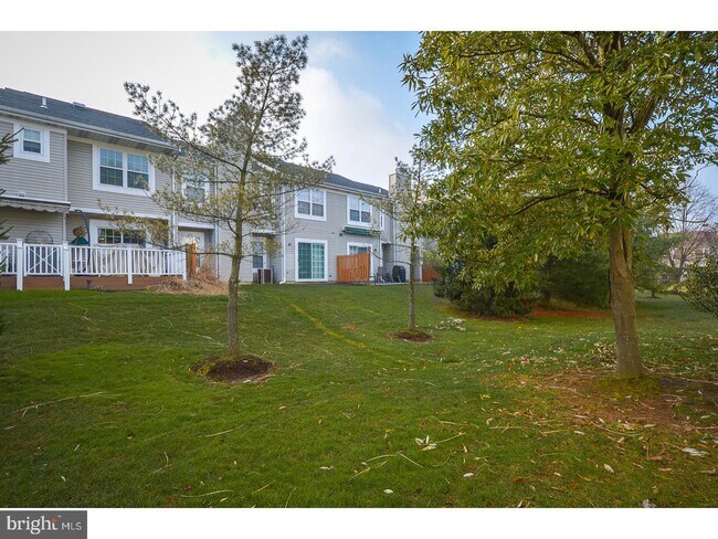 Foto del edificio - 7000 Colonial Ct
