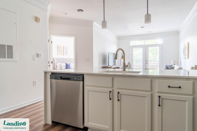 Foto del edificio - 1017 Umstead Hollow Pl