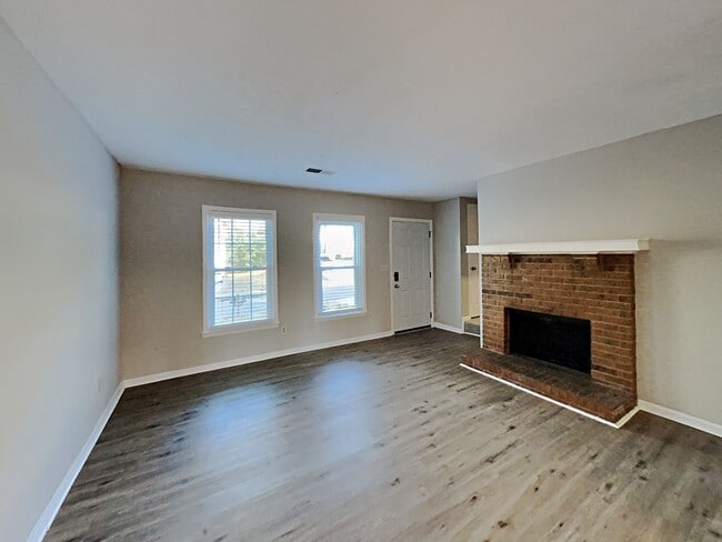 Foto del edificio - 159 Timber Creek Ln SW