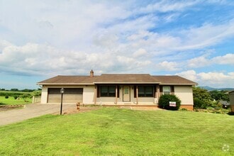 Building Photo - 180 Grandview Dr