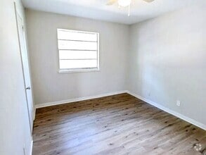 Building Photo - 2032 Stouts Rd