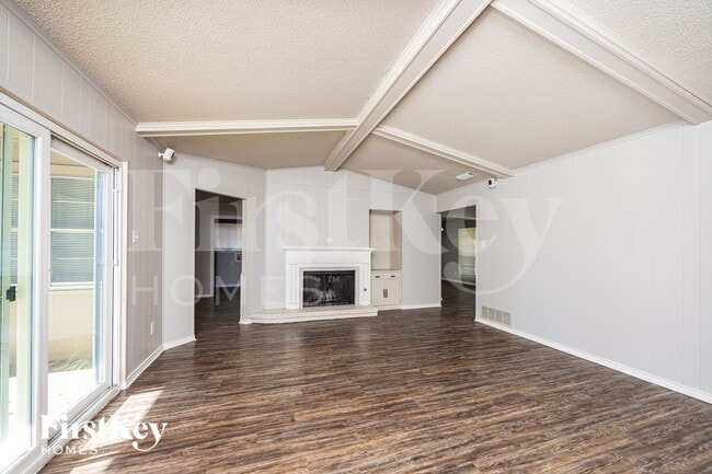 Building Photo - 2912 Yorktown Rd