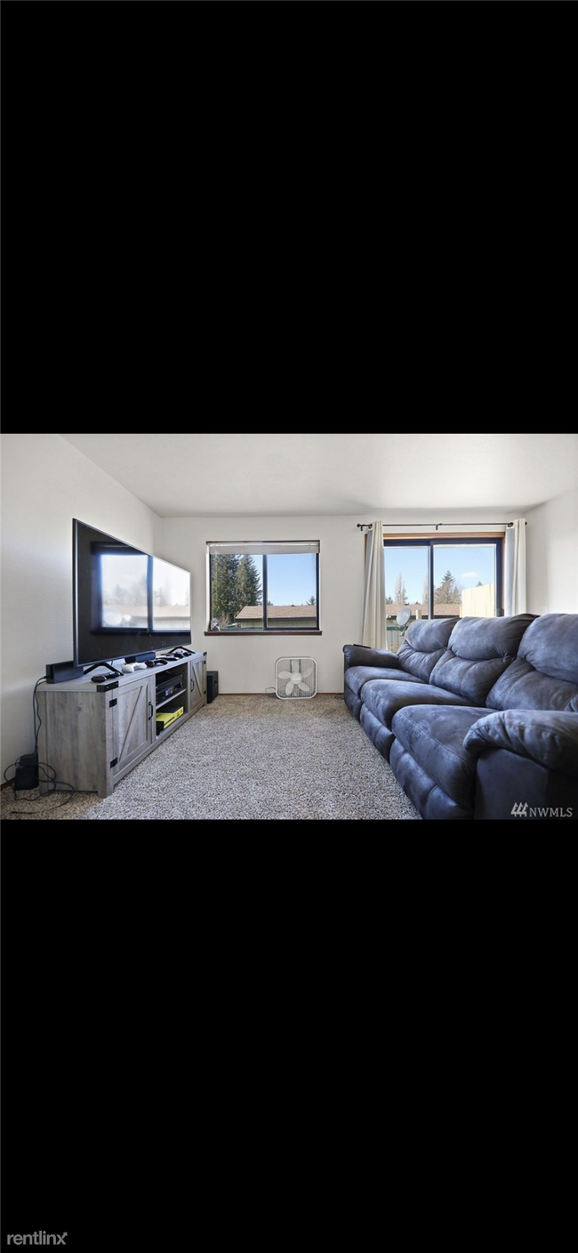 Foto del edificio - 2 br, 1 bath Condo - 311 Date Avenue C