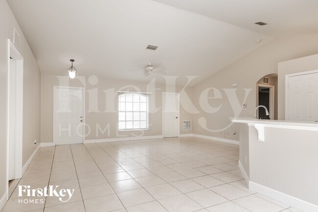 Foto del edificio - 1703 Dale Ave N
