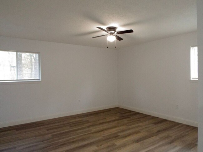 Foto del edificio - 4607 Wisconsin St