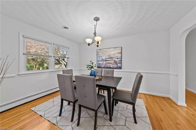 Foto del edificio - 4616 John Alden Rd