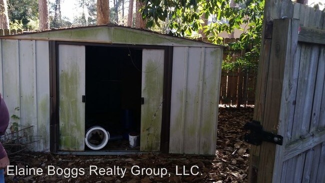 Building Photo - 417 Timberlane Cir