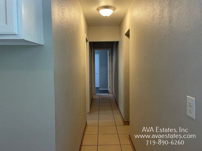 Foto del edificio - 1440 Stone Ave