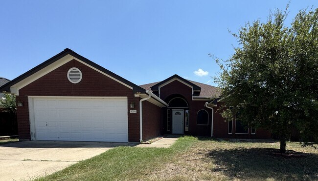 Foto del edificio - 4204 Boots Dr