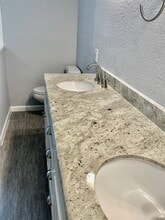 Building Photo - 6674 Sylvan Rd