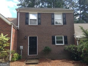 Building Photo - 155 Williamsburg Way