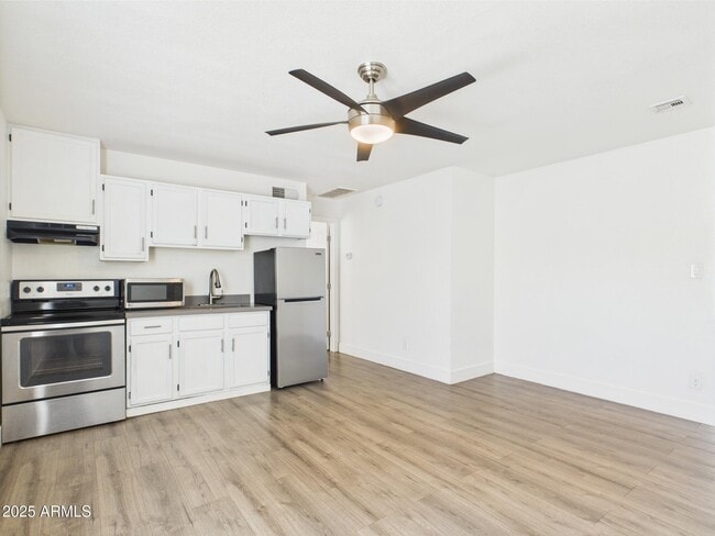 Foto del edificio - 3016 N 37th St