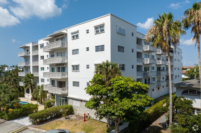 Island Place at Bay Harbor