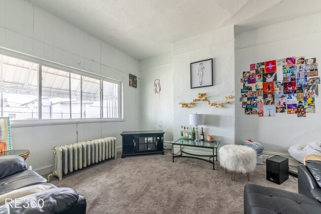 Building Photo - 5 br, 2 bath House - 28 Sharon St South Si...