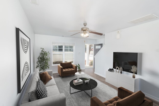 Building Photo - Crystal Lakes and Kingsley Apartments & Townhomes