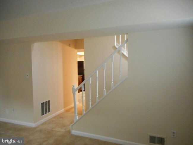 Building Photo - 9531 Hagel Cir