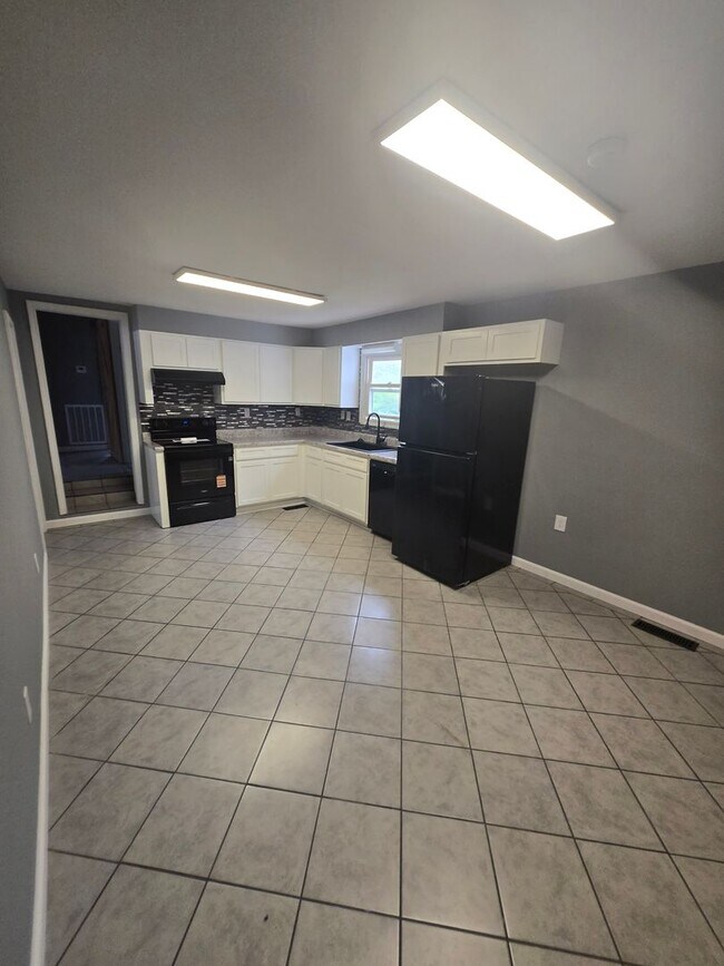 Foto del edificio - Newly Remodeled 3 Bedroom Home in Mosheim, TN – Move-In Ready!