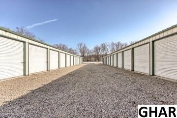 Storage Units - Arbor Manor Apartments