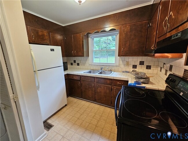 Building Photo - 4004 Shannon Hill Rd