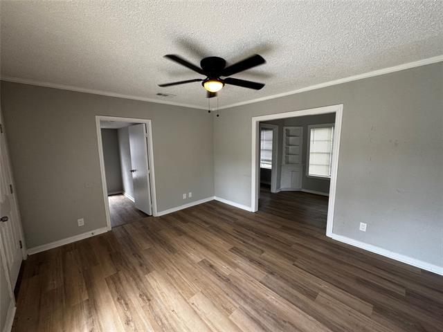 Foto del edificio - 1717 Hemphill Dr