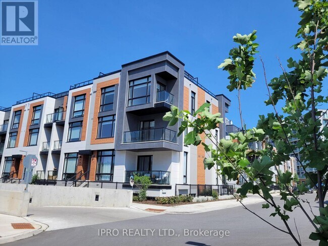 Building Photo - 15-1415 David Eyer Rd