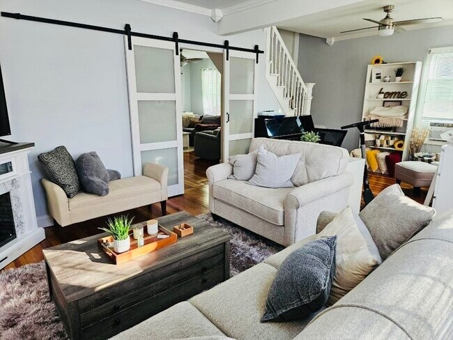 Foto del edificio - 24 Concord St