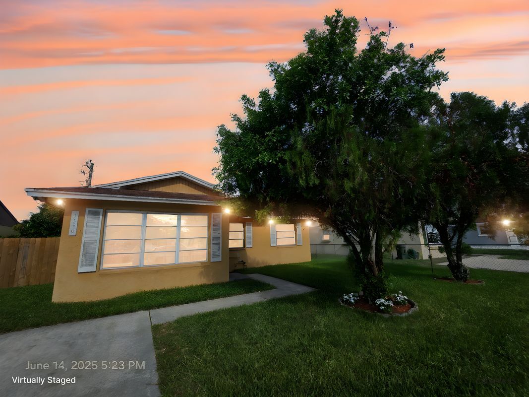 Primary Photo - 3530 S 55th Ave
