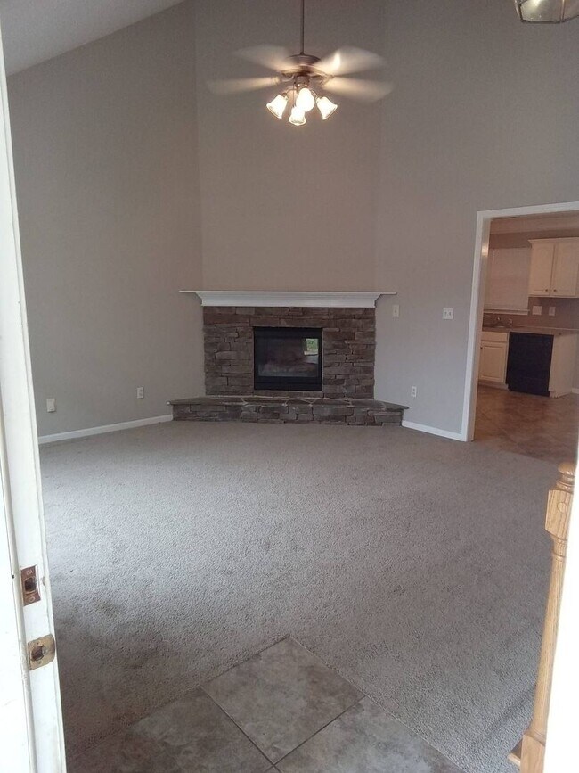 Foto del edificio - Great Home Close To Historical Downtown Matthews!
