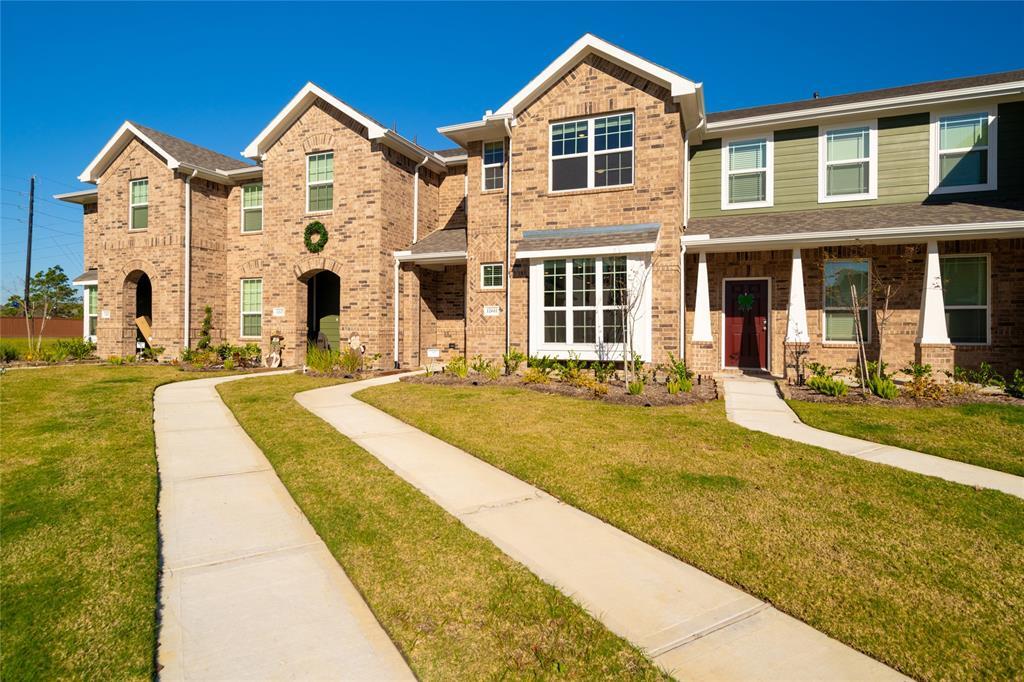 12611 Taymouth Manor Dr, Atascocita, TX 77346 Condo for Rent in