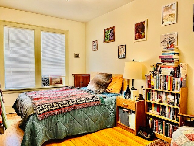 Foto del edificio - 2513 Emerson Ave S