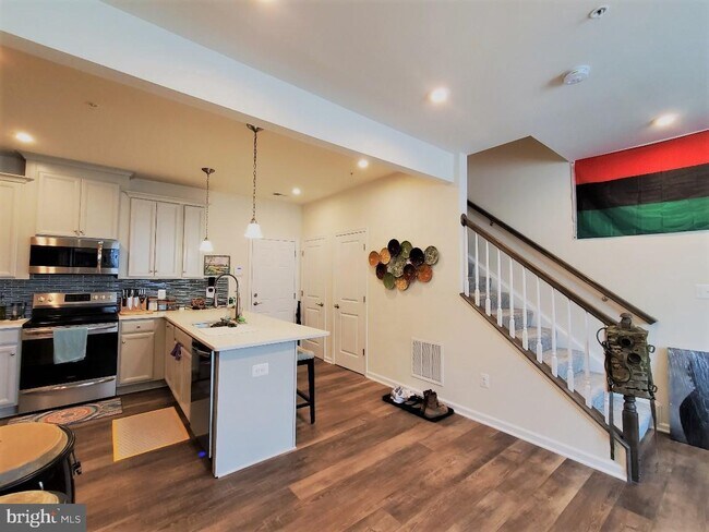 Foto del edificio - 2927 Duvall Ridge Rd