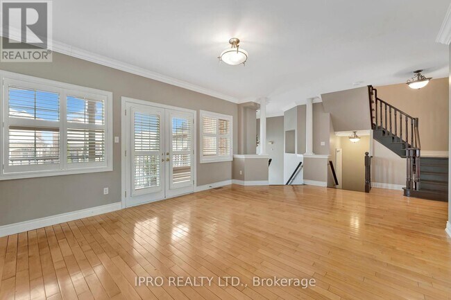 Building Photo - 5448 Churchill Meadows Blvd