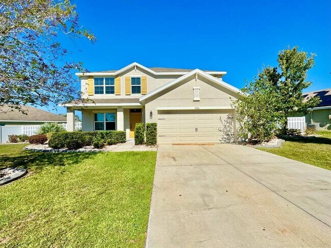 Building Photo - 35743 Hillbrook Ave