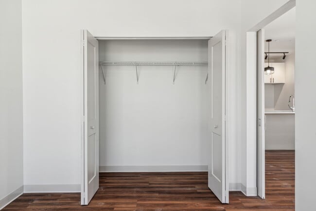 Building Photo - The Felix