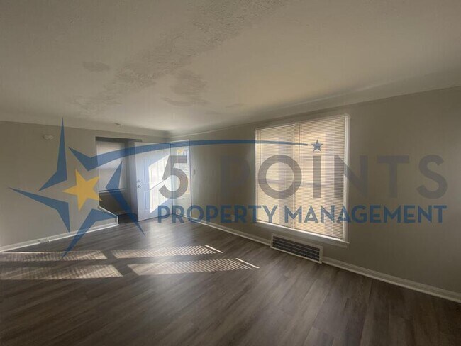 Foto del edificio - 5162 Camden Rd
