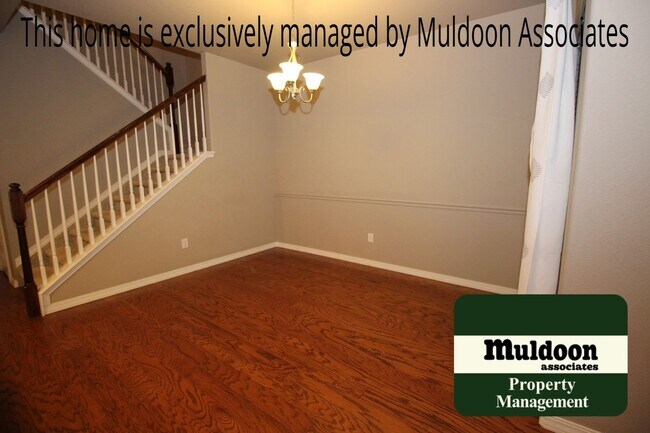 Foto del edificio - Beautiful 2-stroy Townhome in Wolf Ranch Available Now!