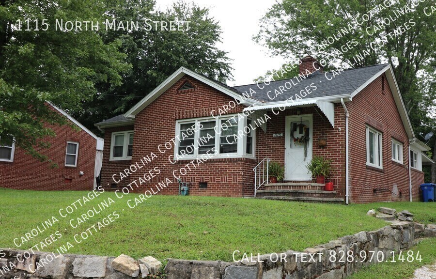 Foto principal - 1115 N Main St