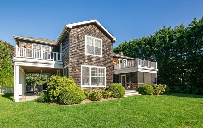 Foto del edificio - 43 Gansett Ln