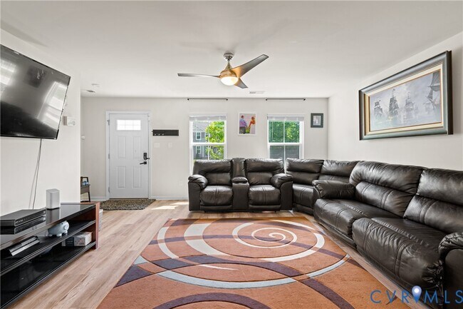 Foto del edificio - 21012 Baileys Grove Dr