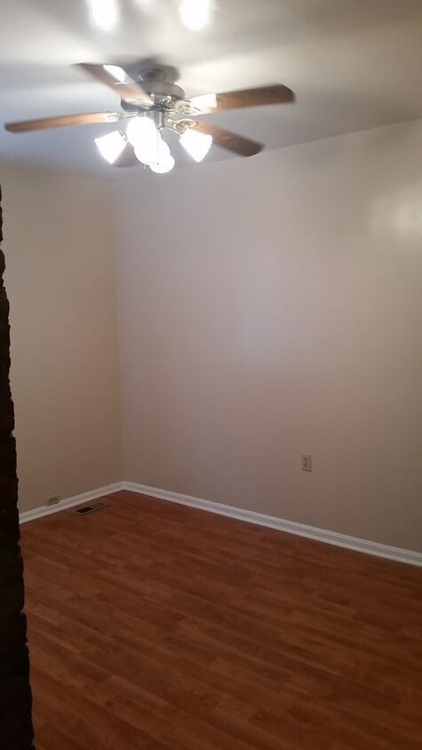 Super cute 1 bedroom apartment on the South Side Flats! - Super cute 1 bedroom apartment on the South Side Flats!