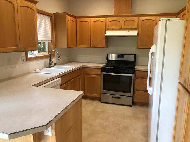 Foto del edificio - 2679 NW Pinot Noir Dr