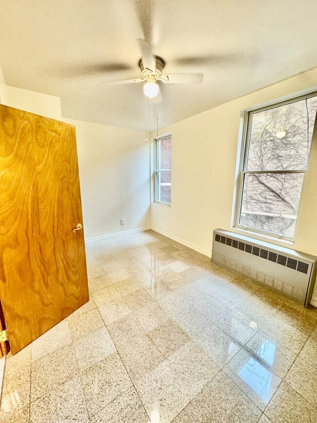 Foto del edificio - 4712 4th Ave