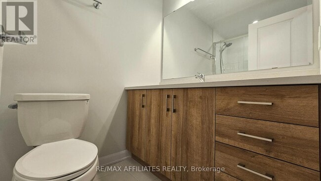 Building Photo - 801 Glenroy Gilbert Dr