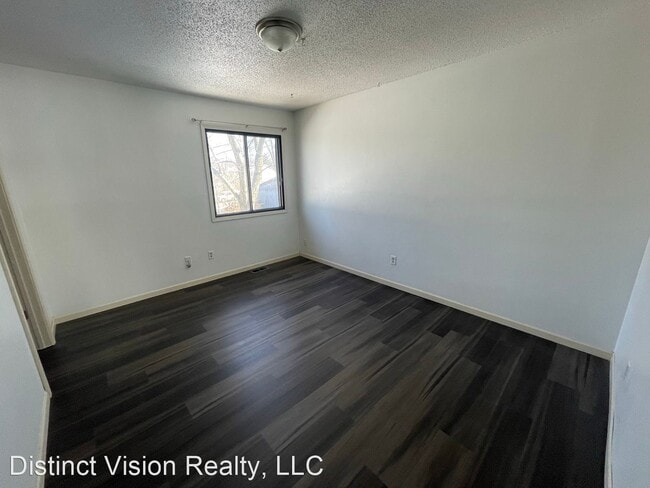 Building Photo - 3 br, 1.5 bath House - 2602 Southeast 19th...