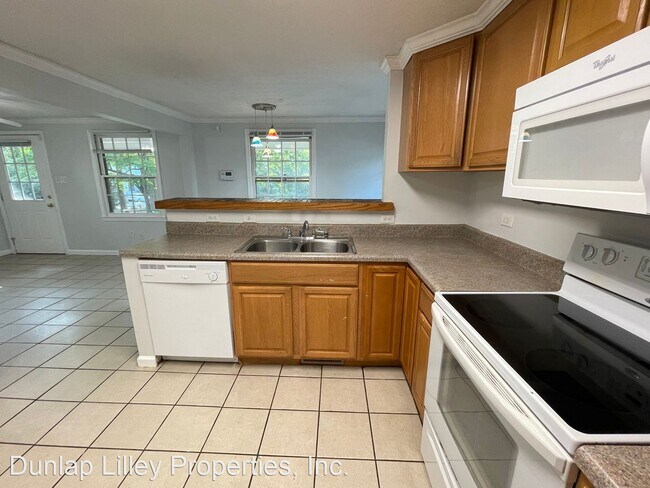 Foto del edificio - 4 br, 2 bath House - 735 Edwards St